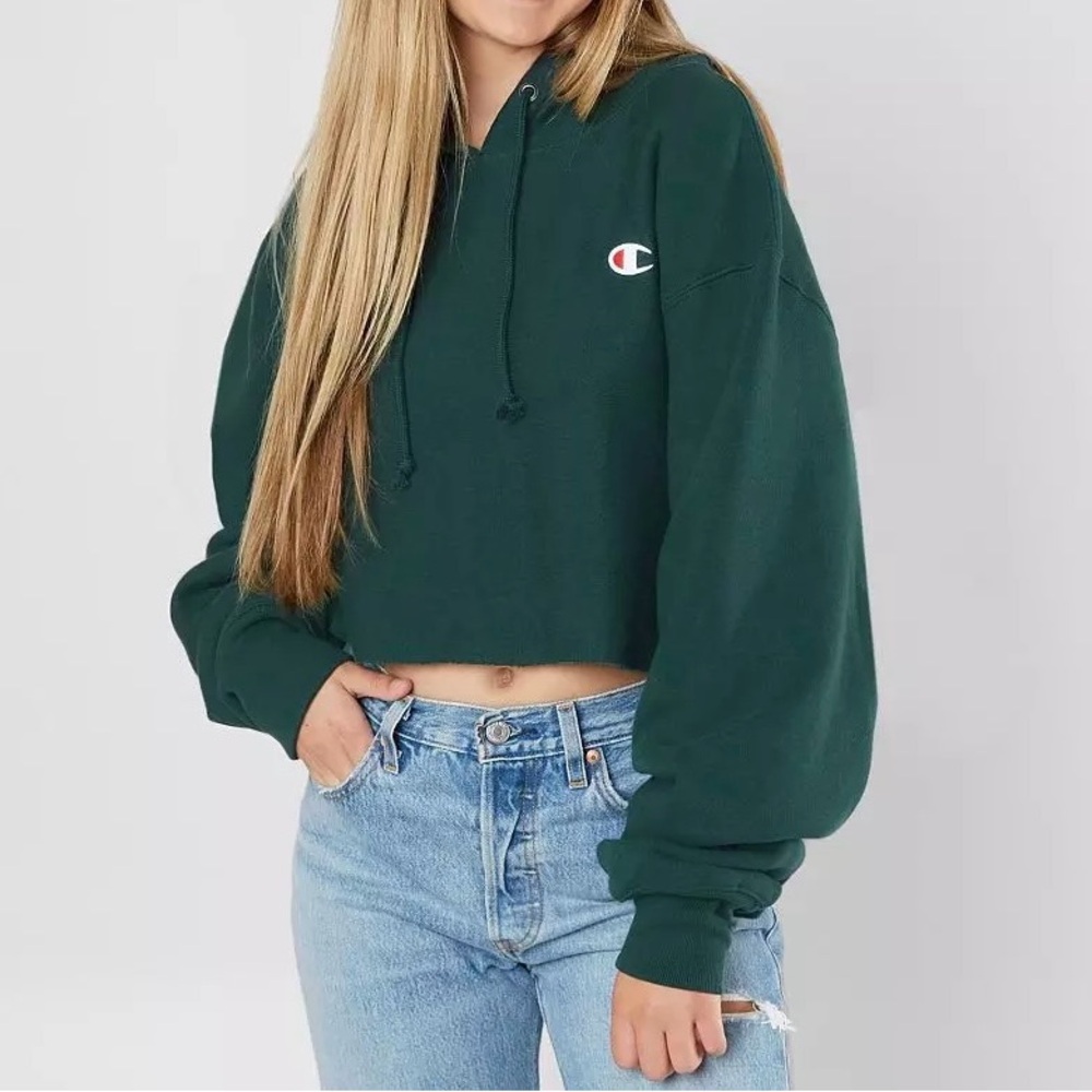 Lakeside Green Reverse Weave Champion Cropped Sweatshirt